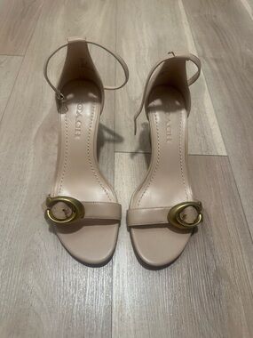 Coach Odetta Wedge | Beige | 7